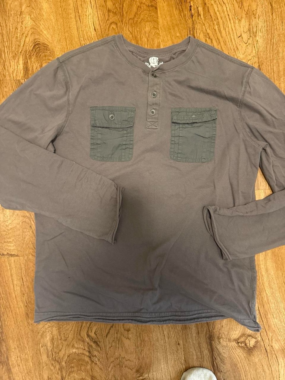 Helix Men's Long-Sleeve Henley Shirt in Slate Gray with Chest Pockets